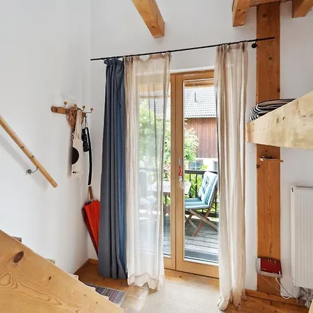 Oderding Apartment *